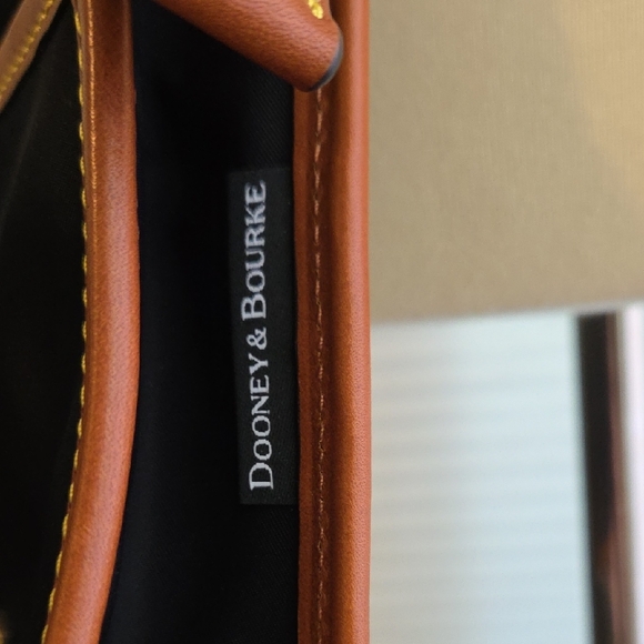 Dooney & Bourke Black and Tan Crossbody Bag - Picture 3 of 6